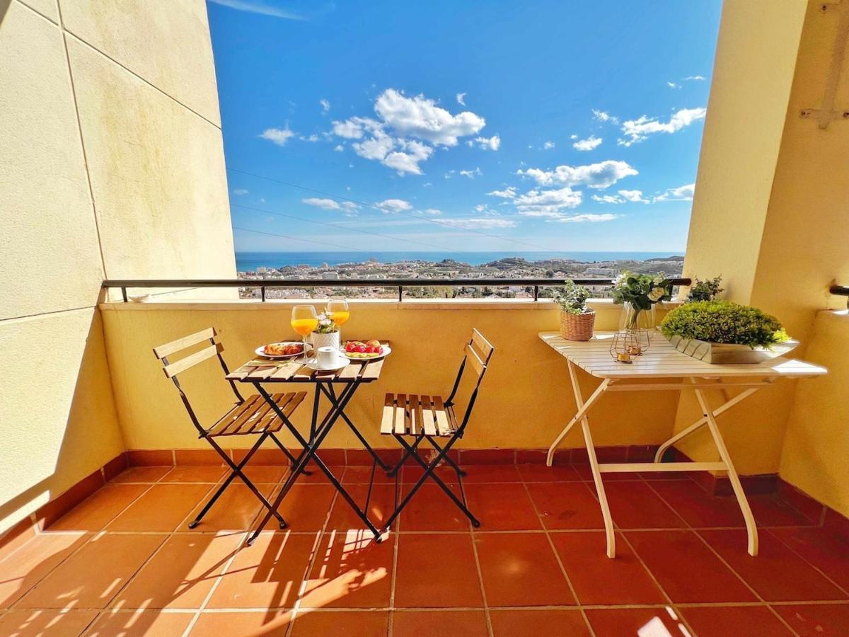 797 Holiday Rentals - Precioso Piso Para 6 Con Vista Al Mar 180 Grados Benalmadena Luaran gambar